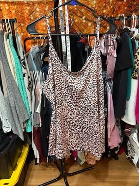 Source Unknown Pink Leopard Satin Cami Tank